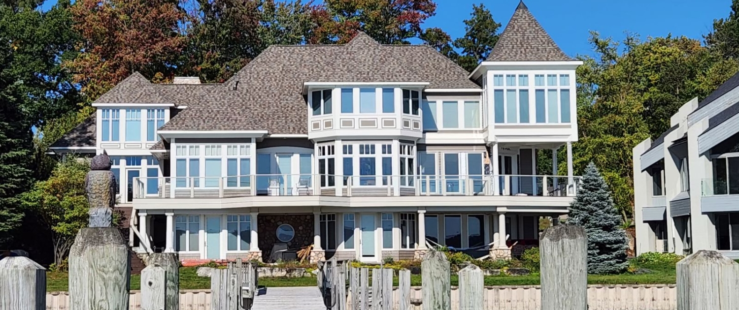 Painting & remodeling House on lake Charlevoix